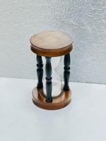 Sablier en bois fait main de 7 pouces avec sable rose |   Décoration de table pour fête d'anniversaire avec design croix d'ange rustique