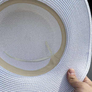 Chapeau de soleil plat à large bord de haute qualité pour femme, idéal pour la plage et les voyages, chapeau de paille tendance pour l'été - Product Image 5