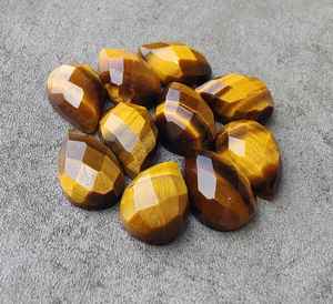 Pierre précieuse naturelle œil de tigre, forme poire, taille chevron, goutte d'eau, calibrée, pour bijoux - Product Image 1