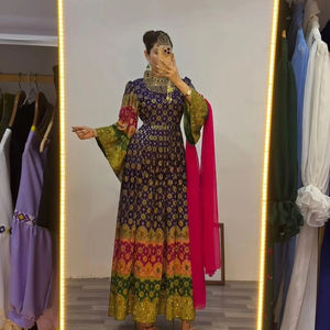 Vestido largo afgano de lujo con corpiño de terciopelo premium, intrincado bordado con hilo dorado y amplio vuelo circular. - Product Image 1