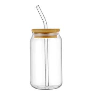 Juego de Jarras de Cerveza de Vidrio Transparente de 16 oz, Populares en Estados Unidos, con Tapa de Bambú y Pajita, Diseño Clásico Dorado, Libres de BPA, Aptas para Microondas y Lavavajillas - Product Image 1