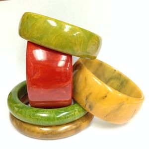 Fornituras de Joyería para Uso Diario, Brazaletes Minimalistas de Resina y Madera - Product Image 1