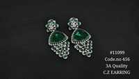 Pendientes de tuerca 11099 de latón con cuarzo bicolor y borlas florales para mujer, ideales para fiestas