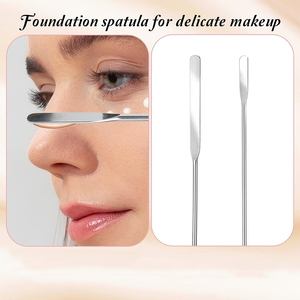 Espátula para Maquillaje con Silicona, Espátula Cosmética de Doble Borde de Acero Inoxidable Alemán, Calidad Grado A+, Personalizable - Product Image 3