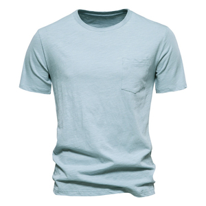 T-shirt pour homme bleu clair à manches courtes, col rond, coupe classique, vêtement décontracté, couleur unie, 100% coton jersey tricoté, design avec poche - Product Image 1