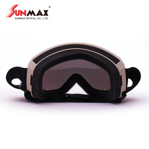 Gafas de Nieve de Montura Completa Compatibles con Casco, con Lente Cilíndrica para un Rendimiento en Todo Tipo de Clima - Product Image 6