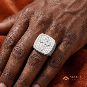 Anillo de Moissanita para Hombre, Estilo Hip Hop, Cruz con Halo de Baguette, Plata de Ley, Joyería de Lujo, Regalo - Product Image 4