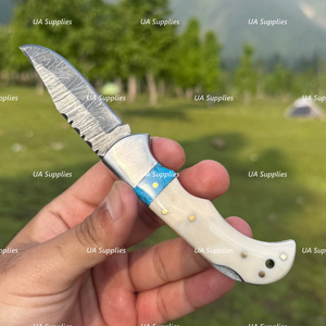 Cuchillo Plegable de Acero de Damasco de Grado Industrial UA Supplies con Punta Clip, Mango de Madera con Incrustaciones de Turquesa, Herramienta EDC para Caza y Actividades al Aire Libre 6.5 - Product Image 3