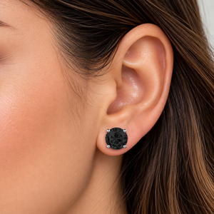 Boucles d'oreilles clous en argent sterling 925 avec zircon cubique noir rond de 8 mm, serties à griffes, pour femmes et jeunes filles - Vente en gros de bijoux de mode raffinés - Product Image 3