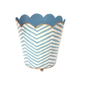 ถังขยะโลหะที่เข้ากับเคาน์เตอร์หินอ่อนหรือหินแกรนิตได้อย่างลงตัว รูปทรงเพรียวบางช่วยเพิ่มความสมมาตรโดยรวมของห้อง - Product Image 5