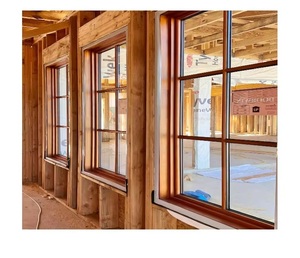 Ventana Abatible de Alta Calidad, Resistente a Impactos, con Manivela, de Fabricación Profesional - Product Image 3