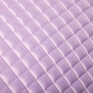 Tapis de selle professionnel pour cheval avec rembourrage doux en tissu et coutures durables pour une conduite confortable - Product Image 4