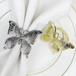 Les anneaux de serviette en métal papillon les plus vendus, au design luxueux, ajoutent une touche professionnelle et d'une qualité restaurant à la table familiale. - Product Image 1