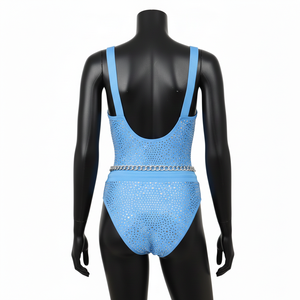 Traje de Baño para Mujer, 225 GSM, Tela de Poliéster y Spandex de Alta Elasticidad, Azul Hielo, Panel con Tachuelas, Logotipo Estampado - Product Image 3