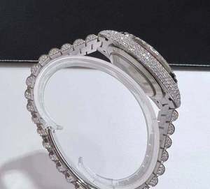 Montre de luxe pour homme 2025, entièrement sertie de diamants Moissanite, style Hip Hop, bijoux de poignet, inspirée des célébrités et du style urbain - Product Image 4