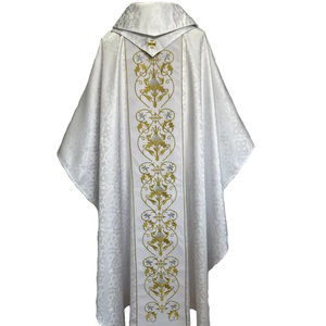 Venta al por mayor: Nueva colección 2026 de alta calidad, tela jacquard blanca con bordado dorado, casulla y túnica de obispo hechas a medida. - Product Image 2
