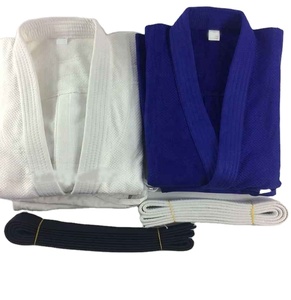 Conjuntos de uniformes de competición de entrenamiento de Kimono BJJ profesional personalizado de alta calidad, ropa de artes marciales transpirable ligera delantera - Product Image 1