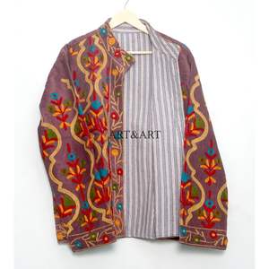 Suministro al por Mayor de Chaquetas Acolchadas de Algodón 100% Bordadas para Mujer, Estilo Retro Bohemio, Ecológicas y Transpirables de Fábrica - Product Image 6