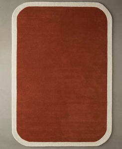 Tapis tissé à la main de dernière génération en vert, blanc cassé, rouge brun et rouille, tapis en laine personnalisable pour salon - Product Image 4