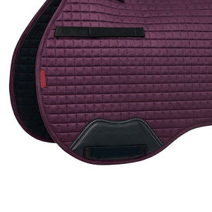 Almohadilla de satén acolchada con corte de diamante para silla de montar, servicio OEM, color sólido personalizado, estilo de salto para carreras, almohadillas ecuestres para silla de montar. - Product Image 2