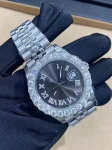 Montre-bracelet pour homme en quartz Moissanite Diamant, style Hip Hop Bustdown, avec cadran à effet glacé, montre de luxe et de caractère - Product Image 2