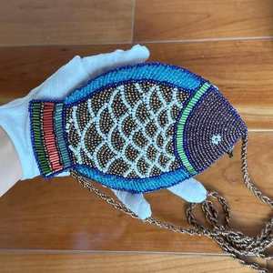 Sac fourre-tout promotionnel artisanal de luxe indien fait main, forme baguette, perles de verre multicolores, décontracté et durable - Product Image 1