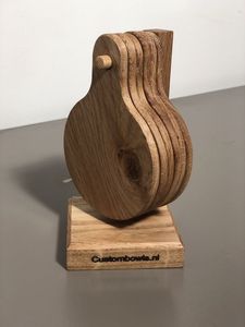 Plateau de service rond en bois d'acacia avec poignée, planche rustique pour charcuterie, fromage, pizza, gâteau et apéritifs - Product Image 4