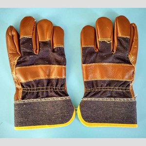 Gants de sécurité anti-coupure en gros pour B2B - Vêtements de travail de qualité professionnelle pour la fabrication - Product Image 2
