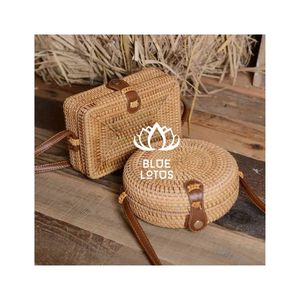 Sac en rotin tissé pur très demandé pour femmes |   Sac fourre-tout tendance pour l'été et pochette pratique pour les sorties décontractées 2025 - Product Image 1