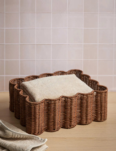 Decorative Scalloped Edge Rattan <b>Tray</b> Unique Handwoven Wicker Serving <b>Tray</b> Durable Eco Friendly Artistic Design Elegant OEM ODM - Product Image 5