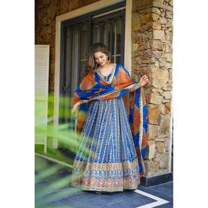 Vestido Anarkali de Diseñador y Dupatta para Fiestas, Ropa India y Pakistaní - Product Image 6