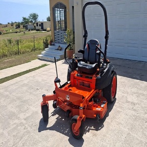 เครื่องตัดหญ้าแบบนั่งขับ Kubota Z411 รุ่นเชิงพาณิชย์  ประสิทธิภาพสูง ใช้เครื่องยนต์เบนซิน  ตัดหญ้าได้อย่างทรงพลัง  รถแทรกเตอร์สำหรับสวน - Product Image 2