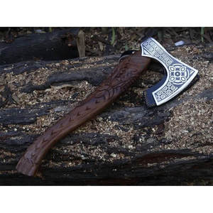 ขวานโทมาฮอว์กเหล็กกล้าคาร์บอนสูงทำมือ ด้ามไม้โรสวูด ปลอกหนัง น้ำหนัก 1.5 กก. อเนกประสงค์ สำหรับตั้งแคมป์และกิจกรรมกลางแจ้ง - Product Image 4