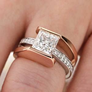 Anillo de Compromiso Solitario de Oro Amarillo de 10K con Corte Princesa, Diamante Cultivado en Laboratorio, Banda de Boda con Bisel, Chapado en Rodio - Product Image 1
