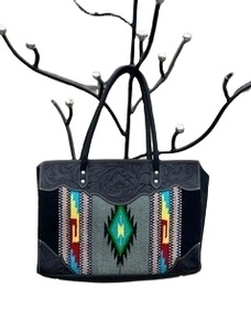 Sac à bandoulière en laine imprimé d'animaux fait à la main-Sac à main de style bohème pour femmes Franges Durable Eco-Friendly Zipper Tooled Leather Strap - Product Image 2