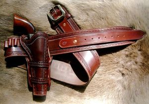 2026 Meilleures ventes Étui de ceinture en cuir Western tressé gaufré fait main pour port dissimulé, tailles personnalisées - Product Image 2