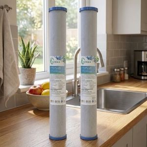 Cartouche de filtre à charbon actif de 20 pouces pour système d'eau sous comptoir, certifiée ISO 9001 et 14001, garantissant une pureté garantie - Product Image 1