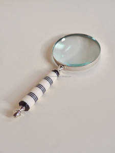 Verre grossissant rond en laiton avec corne en bois et poignée en os en résine fabriqué par SS CRAFTS INDIA - Product Image 5