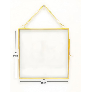 Cadre photo carré en métal avec design de fleurs pressées, chaîne dorée pour accrocher, décoration murale, cadre photo à suspendre, verre transparent - Product Image 6