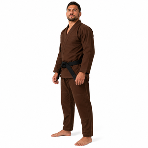 Traje de BJJ transpirable que ofrece comodidad ligera, durabilidad reforzada y movimiento flexible para entrenamiento intenso de artes marciales. - Product Image 4