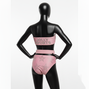 Traje de baño de dos piezas rosa de nailon y spandex GSM de alta calidad con estrella de diamantes de imitación y cinturón con logo personalizado por transferencia térmica para mujer. - Product Image 5