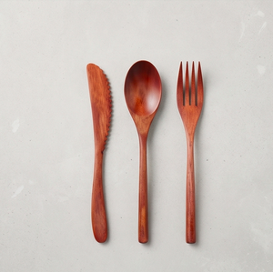 Ensemble de couverts en bois au design minimaliste, poli à la main, réutilisable, pour le camping et la maison - Product Image 1