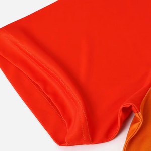 Conjunto de Camiseta de Fútbol Personalizada Naranja y Amarilla Más Vendida, 100% Poliéster, Malla Transpirable de Secado Rápido, Logotipo, Nombre y Número Personalizados - Product Image 3