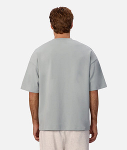 Camisetas de Hombre Lisas y Económicas de Algodón y Poliéster Grises de Ajuste Relajado al por Mayor de Fábrica de Pakistán, Ideales para Imprimir - Product Image 2