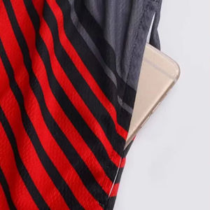 Uniforme de Baloncesto Transpirable de Alta Calidad para Adultos, Conjuntos de Uniformes de Fútbol Personalizados con Nombre y Número, Tallas Grandes, Estampados - Product Image 4