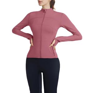 Vêtements de sport et hauts de jogging, tenues de gym, vêtements de fitness personnalisés, vêtements de course légers - Product Image 1
