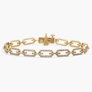Pulsera contemporánea de eslabones tipo clip con detalles de diamantes pavé, cadena abierta, joyería de lujo para la muñeca, para una elegancia moderna para el día a día. - Product Image 2