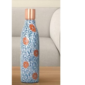 Bouteille d'eau en cuivre pour usage quotidien, cadeau de Diwali, pour la maison et la cuisine, qualité supérieure, bouteille d'eau en cuivre émaillée imprimée - Product Image 5