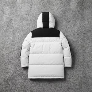 เสื้อโค้ทกันหนาวผู้ชายคุณภาพดีที่สุด แฟชั่นทันสมัย เงางาม มีฮู้ด กันน้ำ ไซส์ใหญ่  แบบพัฟเฟอร์ดาวน์แจ็คเก็ต บรรจุภัณฑ์แบบดรัมสั่งทำพิเศษ - Product Image 2