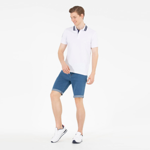 Polo de Manga Corta Blanco para Hombre, Color Sólido, Algodón Piqué, Diseño Casual, Cierre de Botones, Corte Regular - Product Image 2